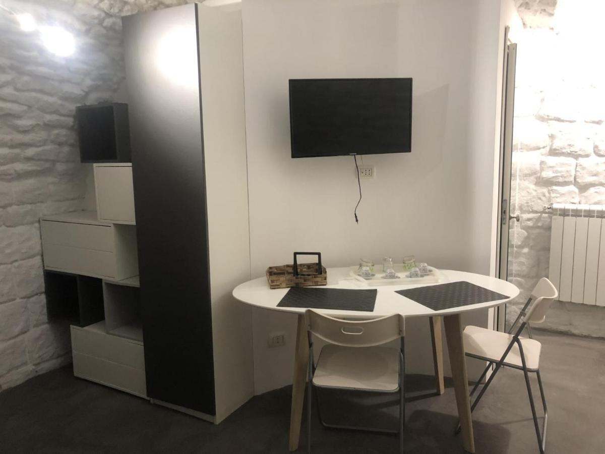 Appartement La Casa Di Alba à Naples Extérieur photo